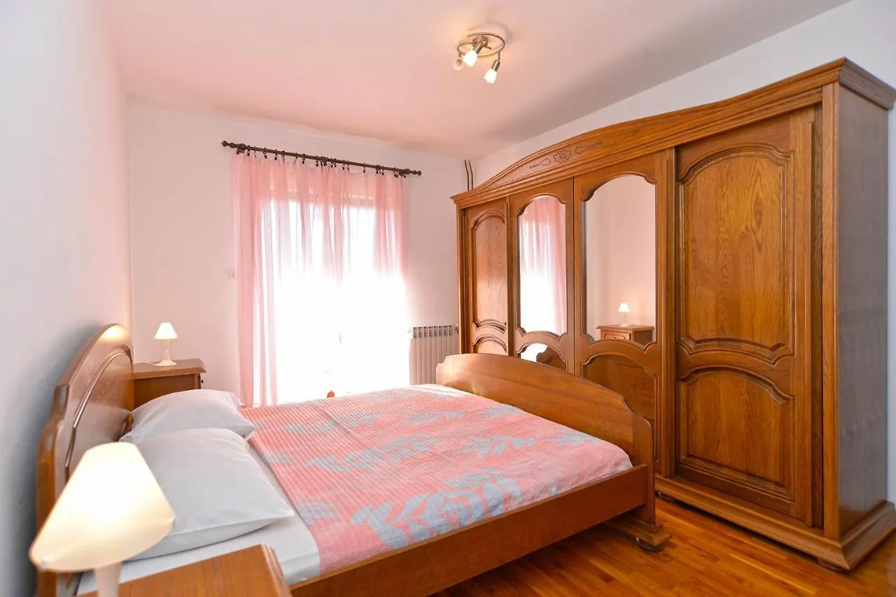 Apartment Prostin 1168 Croatia